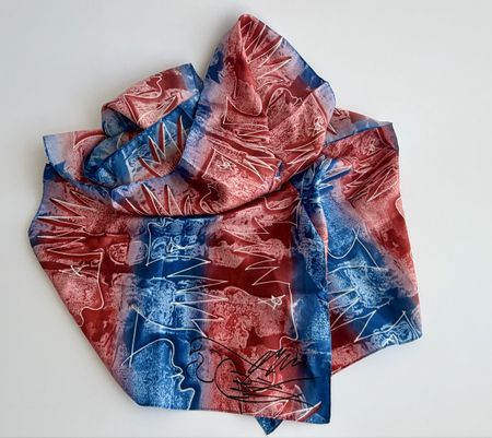 Foulard en soie « symbiose » Hans Erni bleu rouge